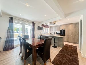 Photo 25- click for photo gallery